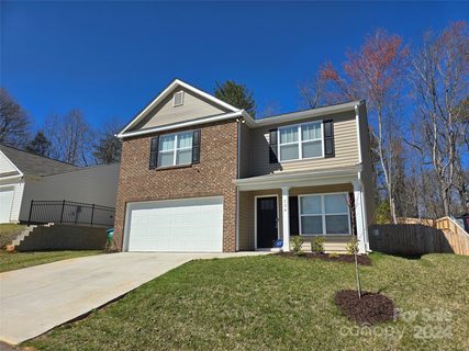 224 Roper Street sold home in Hamrick Farms, Candler, NC