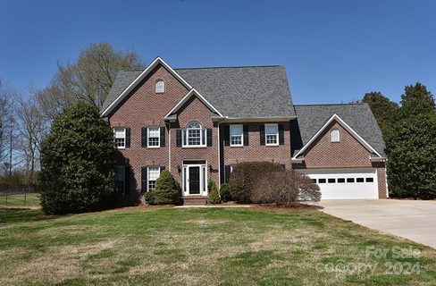 114 Polo Drive
