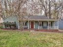 5415 Donnefield Drive sold home in Charlotte, SC