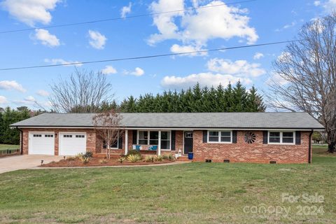 106 Southwood Drive sold home in Southwood, Statesville, NC