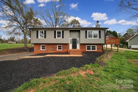 296 Wood Duck Loop sold home in Lakeshore Estates, Mooresville, NC