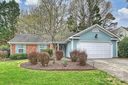 6322 Danbrooke Park Drive sold home in Mint Hill, SC