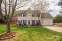 11812 Pheasant Lane sold home in Charlotte, SC