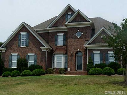 112 Hunters Hill Drive sold home in Fox Den Country Club, Statesville, NC