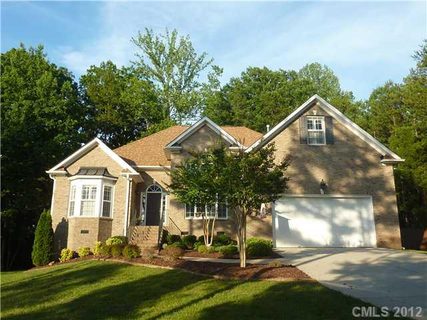 830 Lynnwood Farms Drive