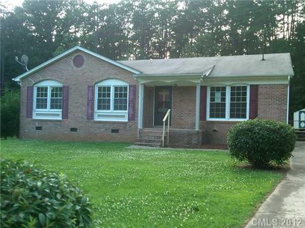 621 Ralph Handsel Boulevard sold home in Sunset Park, Stanley, NC