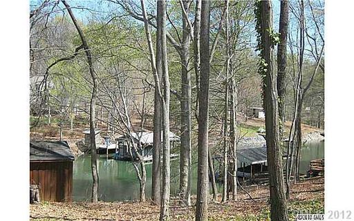 8764 Hardin Court
