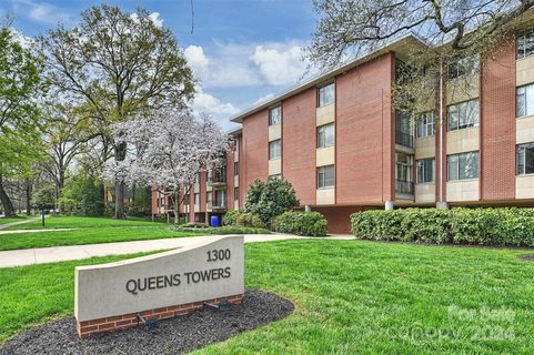 1300 Queens Road 317 sold home in Queens Towers, Charlotte, NC