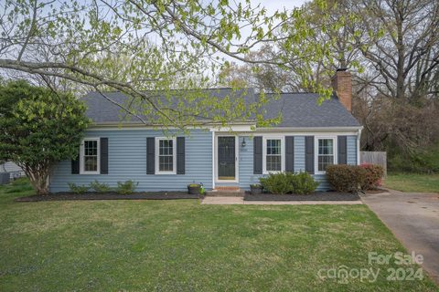 5626 Carved Oak Circle