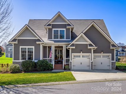 Previously sold for $851,111
