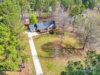 6654 Little Branch Road sold home in Campbells Crossing, York, SC