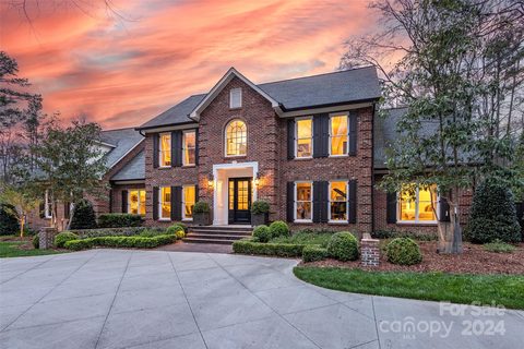 3313 Plantation Road