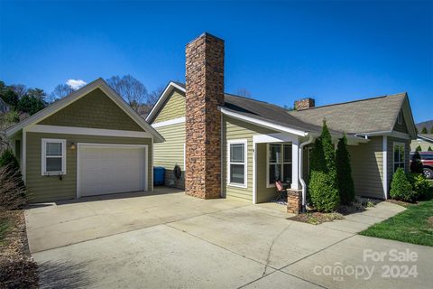 132 Lower Grassy Branch Road sold home in Lower Grassy Branch Cottages, Asheville, NC