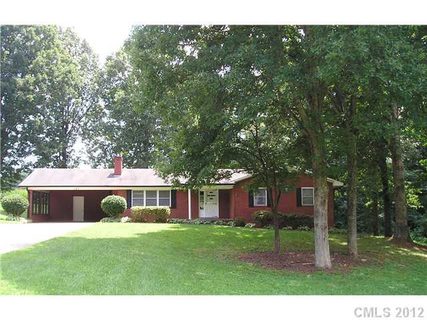 137 Deal Lane sold home in Glen Echo, Statesville, NC
