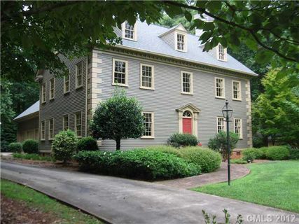 2209 Cross Creek Drive