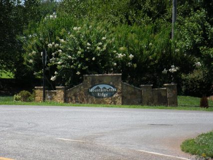 3054 Mountain Creek Drive