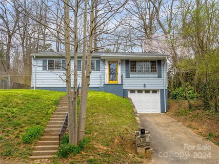 53 Greeley Street sold home in Rhododendron Heights, Asheville, NC