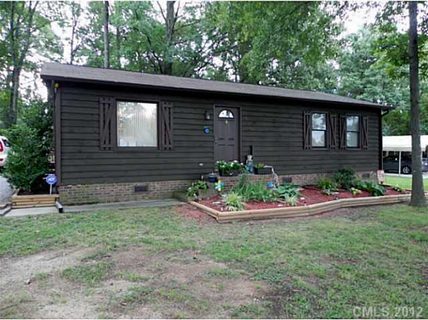 525 Kingfield Drive sold home in Kingfield, Concord, NC