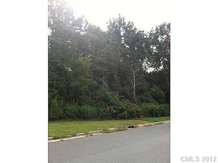 5827 Wilora Lake Road
