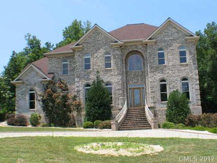 6354 Chamar Circle