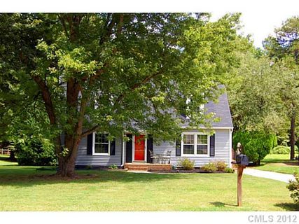 13417 Four Oaks Lane