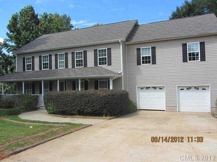 8441 Shelly Mullis Road sold home in Belair Hills, Fort Mill, SC