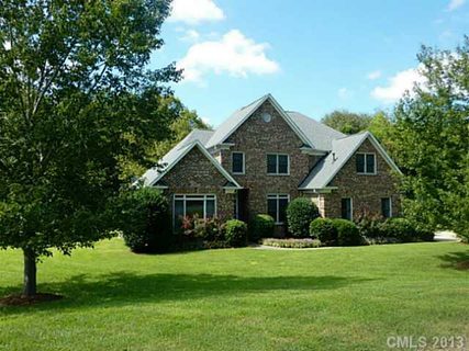 1084 Kite Court