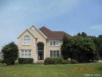 106 Wisteria Lane