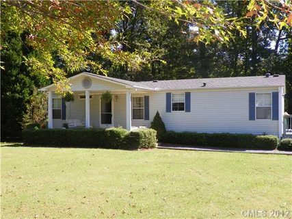 3811 Shadowcrest Drive