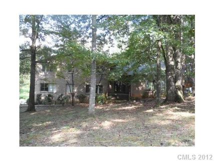 120 Ann Perry Street