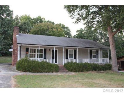 4315 Freeport Drive sold home in Broken Arrow, Gastonia, NC