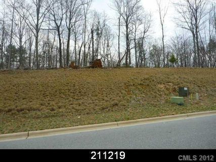 Previously sold for $424,272