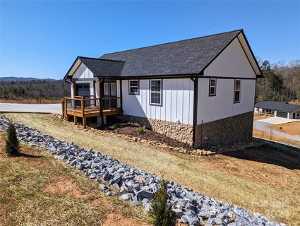 90 Mountain Springs Drive sold home in Mountain Springs, Nebo, NC