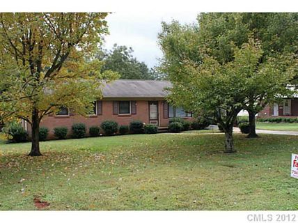 204 Stowe Road