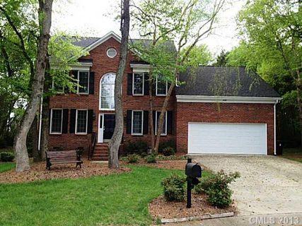 3899 Meadow Ridge Court
