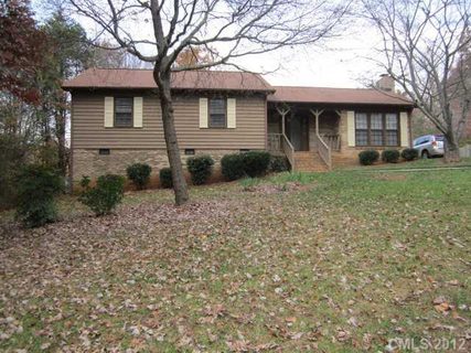 616 Forest Lane