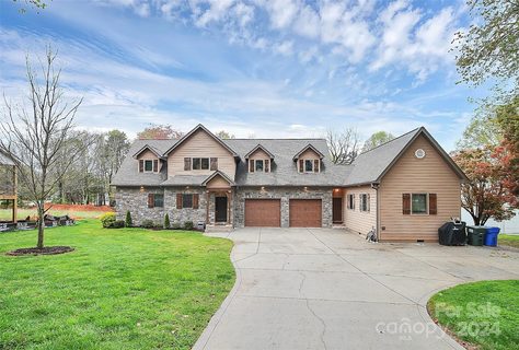 149 Lakeshore Drive sold home in Lakeview Shores, Mooresville, NC