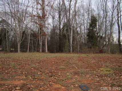 1016 Peninsula Drive sold home in Lakepoint, Belmont, NC
