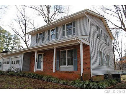 113 Lancelot Road sold home in Kings Forest, Salisbury, NC