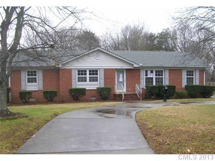 1951 Echo Lane