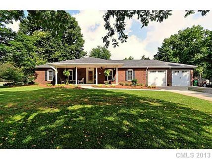 4501 Creemore Drive sold home in Rolling Acres, Charlotte, NC