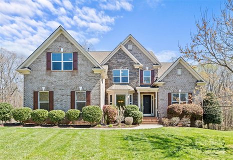 2063 Weddington Lake Drive sold home in Lake Forest Preserve, Weddington, NC