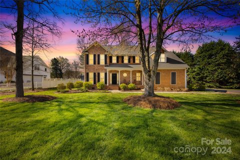 6311 Creft Circle