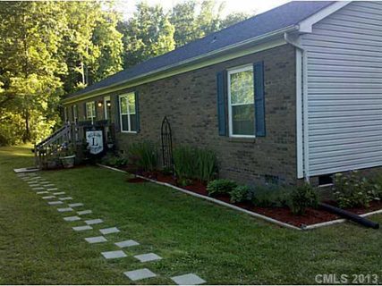 138 Woodview Drive sold home in Sunbrook, Statesville, NC