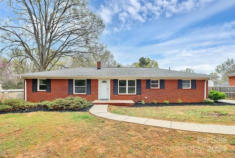 7940 Wilson Woods Drive sold home in Wilson Woods, Mint Hill, NC