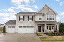 1331 Oakhurst Drive sold home in Waxhaw, SC