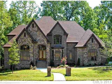 5253 Winding Grove Way