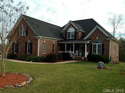 106 Spinnaker Bay Lane 59 sold home in Masons Crossing, Lake Wylie, SC