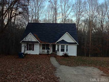 214 Hickory Lane sold home in Hickory Cove, Salisbury, NC
