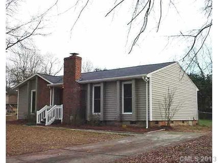 1824 Oak Hollow Road